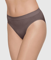 B-Smooth® Seamless Hi-Cut: Cappuccino