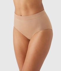 B-Smooth® Seamless Brief: Praline