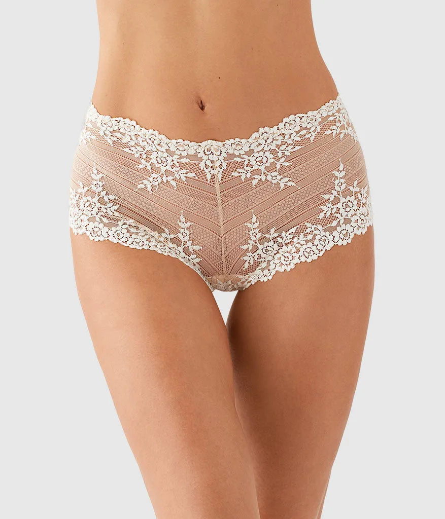 Embrace Lace® Boyshort: Sand/Ivory