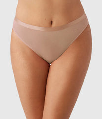 Tailored Finish Hi-Cut: Praline