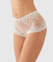 Embrace Lace® Boyshort: Sand/Ivory