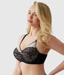 Retro Chic Full Figure Underwire Bra: Black