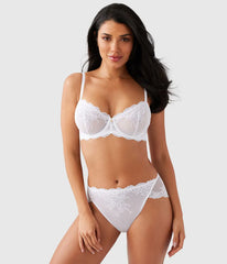 Vivid Attraction Underwire Bra: White